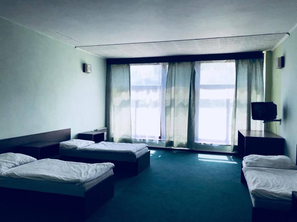 Hotel Koldum 里维诺夫 外观 照片